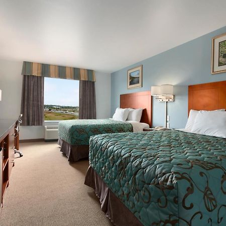 Days Inn By Wyndham Watertown Fort Drum Evans Mills Zewnętrze zdjęcie