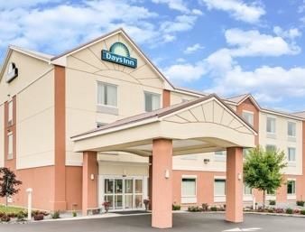 Days Inn By Wyndham Watertown Fort Drum Evans Mills Zewnętrze zdjęcie